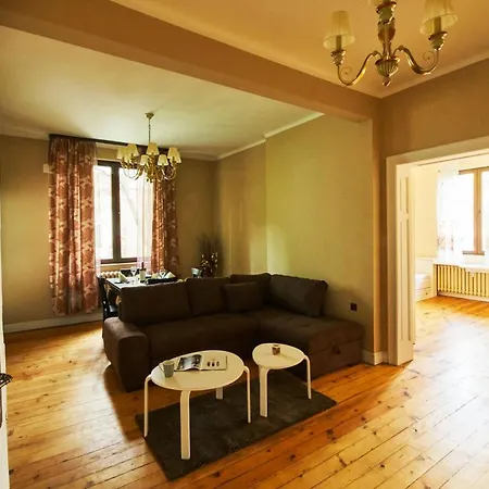 Apartment Rustic Style, Top Center + Parking Sofia
